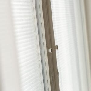 SOLAR vekkikaihdin ikkunan väliin – säätönupilla